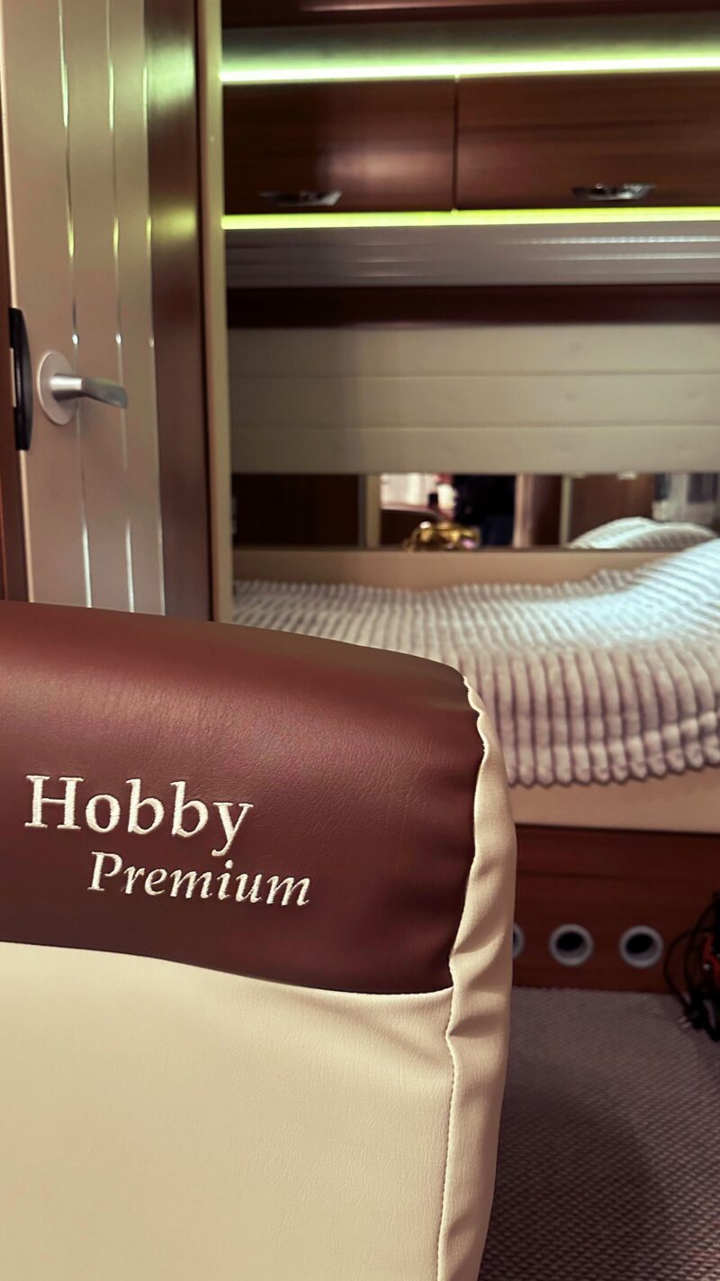 Актерский вагон Hobby Premium